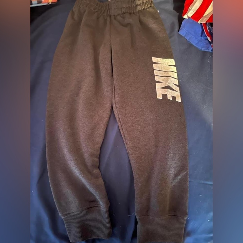 Nike joggers